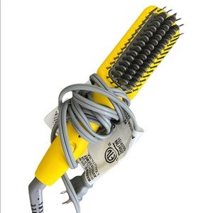 Drybar mini heated brush